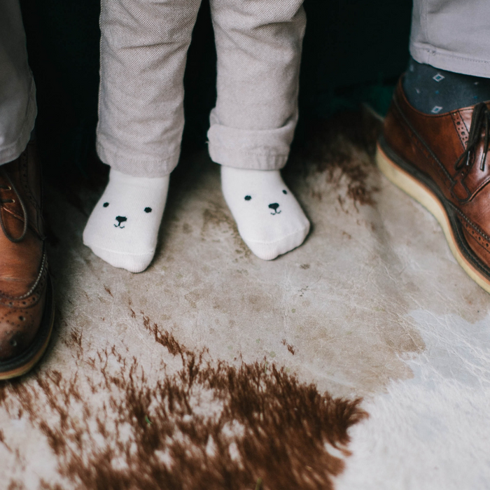 How to get an autistic child to keep their shoes on