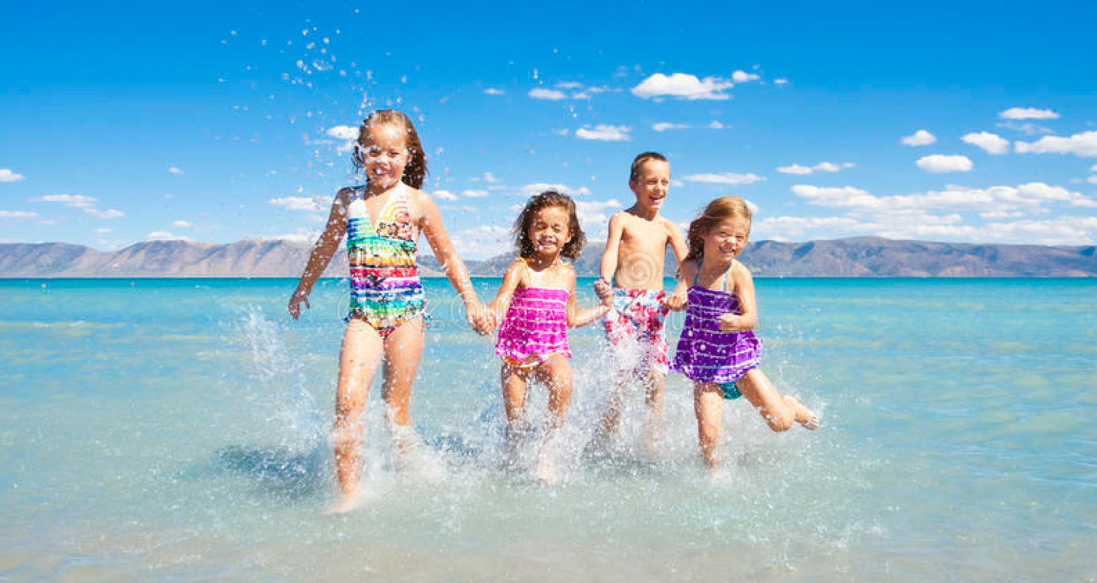 Holiday_Pool_Sea_Swimming_SpecialKids.Company