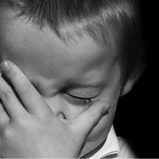 10 Warning Signs Your Child Is Suffering From Depression